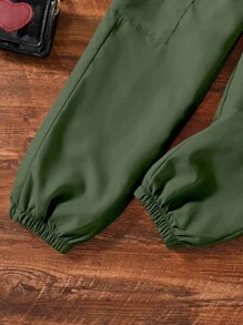 SHEIN 女大童字母圖案T恤&翻蓋口袋長褲附包 - 軍綠色 - 查看 4