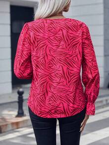 SHEIN LUNE 滿版印花荷葉袖襯衫 - 玫紅色 - 查看 2