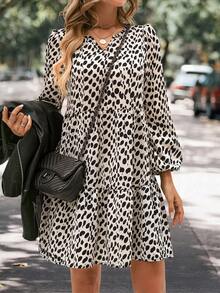 SHEIN Clasi In Toàn bộ Tay áo lồng đèn Xù Hoa Sen Váy Smock - Màu Khaki - Xem 3