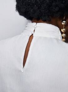 Maija 燈籠袖前繫帶襯衫