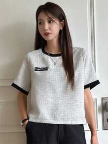 DAZY Patched Detail Contrast Binding Tee - Light Grey - View 9