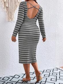 SHEIN Clasi Plus Striped Print Split Thigh Dress - Black and White - View 2