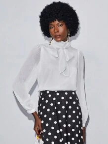 Maija 燈籠袖前繫帶襯衫