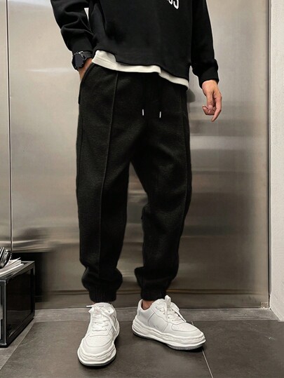 RueChic Men Solid Slant Pocket Drawstring Waist Sweatpants