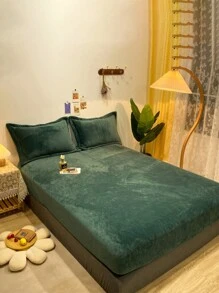 3入組綠水晶絲絨床上用品包括床墊套,枕套和被套