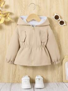 SHEIN Veste à capuche décontractée pour bébé fille de couleur kaki à cordon de serrage à la taille et doublure thermique, veste à capuche pour bébé fille avec détail à rabat, hiver