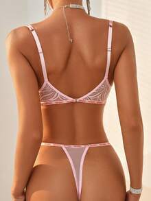 SHEIN 花卉蕾絲內衣套裝 - 淺粉色 - 查看 2