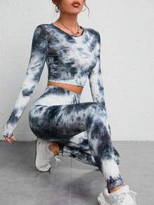 SHEIN PETITE 隨機印花抓染短袖t恤和打結前裝飾抓染打底褲套裝 - 彩色 - 查看 5
