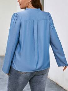 SHEIN LUNE Plus Guipure Lace Insert Blouse - Blue - View 5