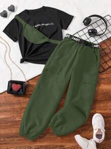 SHEIN 女大童字母圖案T恤&翻蓋口袋長褲附包 - 軍綠色 - 查看 1