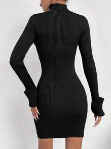 SHEIN Cottnline فستان ضيق وقوف الياقة بحافة شق محبوك مضلع بحافة شق بدون حزام - الأسود - مشاهدة 2