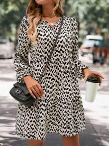 SHEIN Clasi In Toàn bộ Tay áo lồng đèn Xù Hoa Sen Váy Smock - Màu Khaki - Xem 4