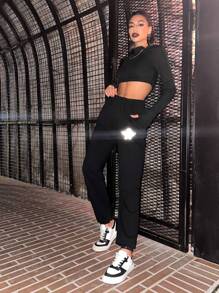 RueChic Reflective Skull Print Slant Pocket Sweatpants - Black - View 3