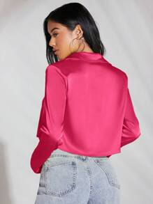 SHEIN BAE 素色前紐扣緞面短款襯衫 - 玫紅色 - 查看 2