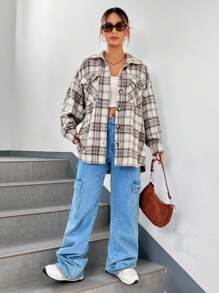 SHEIN EZwear Áo khoác có túi nắp trễ in họa tiết kẻ sọc - Nhiều màu - Xem 4