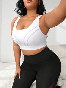 Yoga Trendy Plus Cut Out Backless Sports Bra - White - View 4