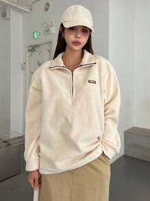 DAZY Chi tiết Patched thư Một nửa khóa kéo Thả vai Teddy Áo nỉ - Màu be - Xem 8