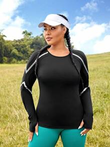 Easithlete Talla grande Camiseta deportiva panel en contraste con agujeros para pulgares