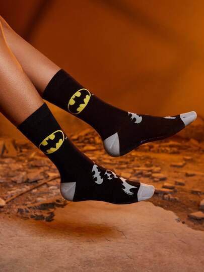 BATMAN X SHEIN 1 Pair Unisex Cartoon Pattern Black Crew Socks