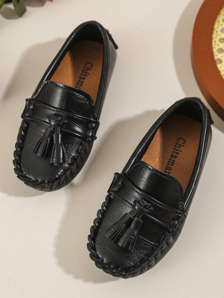 Comfortable Slip-on Loafers With Tassel Decoration