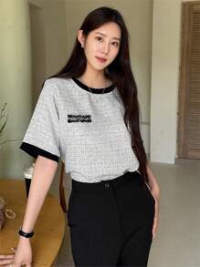 DAZY Patched Detail Contrast Binding Tee - Light Grey - View 11