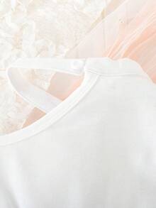 女嬰雙色不對稱領腰帶連身褲 - 綠色 - 查看 6