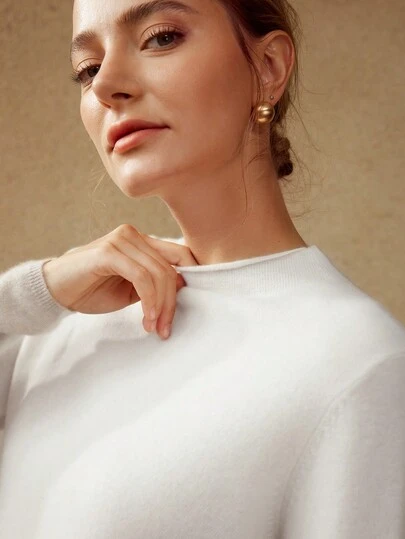 100% PURE CASHMERE TWO-TONE SWEATER
