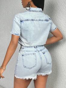 SHEIN SXY 翻蓋細節前紐扣毛邊牛仔連體短褲 - 淺色水洗藍 - 查看 3