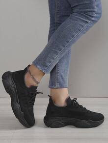女性時尚舒服的透氣運動鞋(適用於戶外穿戴) - 黑色 - 查看 2