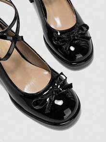 女性個性化時尚交叉帶蝴蝶結粗高跟鞋瑪麗珍鞋 - 黑色 - 查看 4