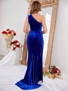 LOVE&LEMONADE One Shoulder Split Thigh Sequin Detail Formal Dress - Blue - View 2