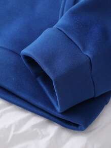 SHEIN EZwear Đồ họa Chữ cái Túi kangaroo Dây rút Áo hoodie ấm áp - Màu xanh lam - Xem 5