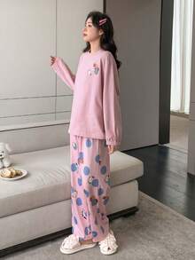 DAZY Set homewear con estampado de dibujos animados y letra de hombros caídos - Rosa - Ver 5