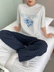 DAZY Letter & Floral Print Drop Shoulder Tee & Gingham Print Pants Lounge Set Pajama - Blue - View 7