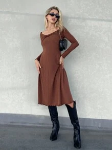 SHEIN Essnce Vestido unicolor ribete en forma de lechuga girante delantero - Marrón Chocolate - Ver 1