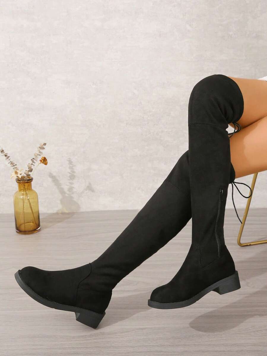 Women's Fashionable Plus Size Knee-high Boots - Black - View 1