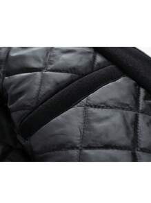 Chaqueta con mangas a rayas y parche de letras para hombre para raves