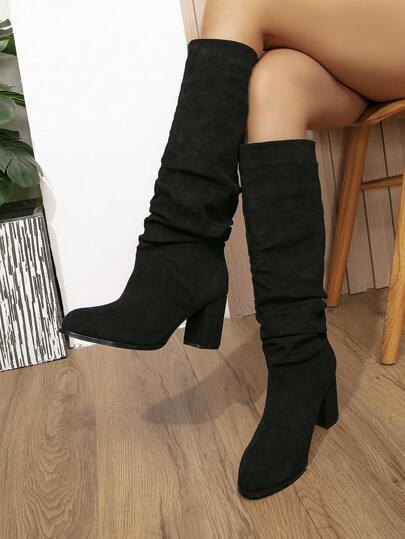 Fall/Winter Women's Brown Boots Fashionable Pleated Boots Style With Cardigan Loose Boots Perfect With Black Dress Fashionable Sweater Boots