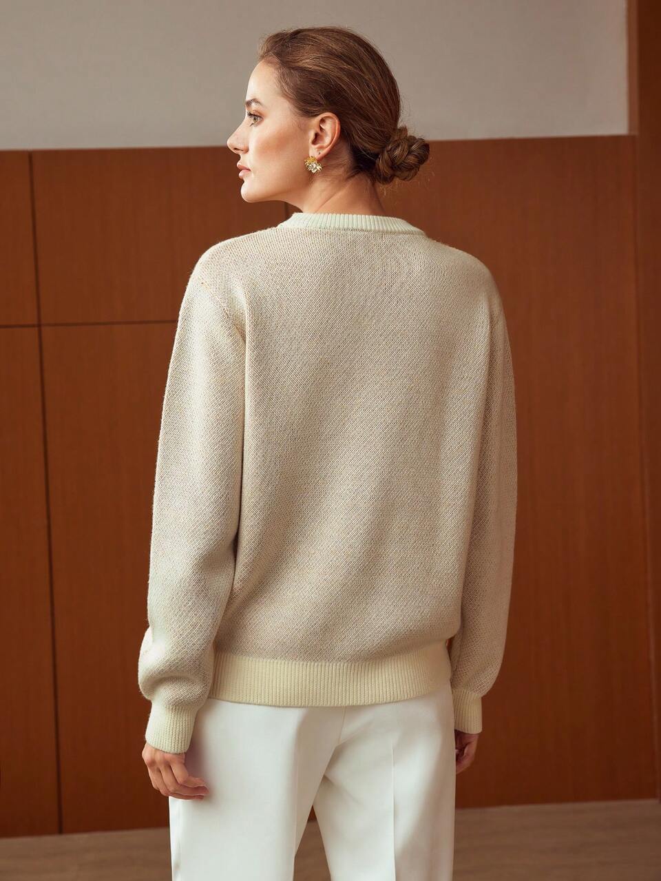 FLORAL KNIT CREWNECK SWEATER