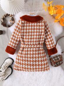 SHEIN Young Girl 1pc Houndstooth Print Borg Collar Belted Overcoat
