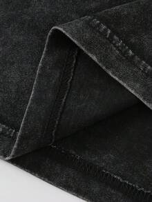 ROMWE MEN Street Life Guys Slogan & Figure Graphic Tee - Black - View 6