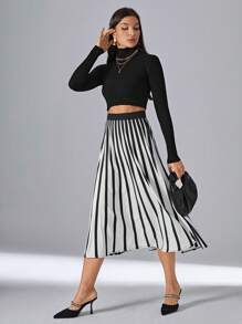 SHEIN Privé Striped Print High Waist Skirt - Black and White - View 3
