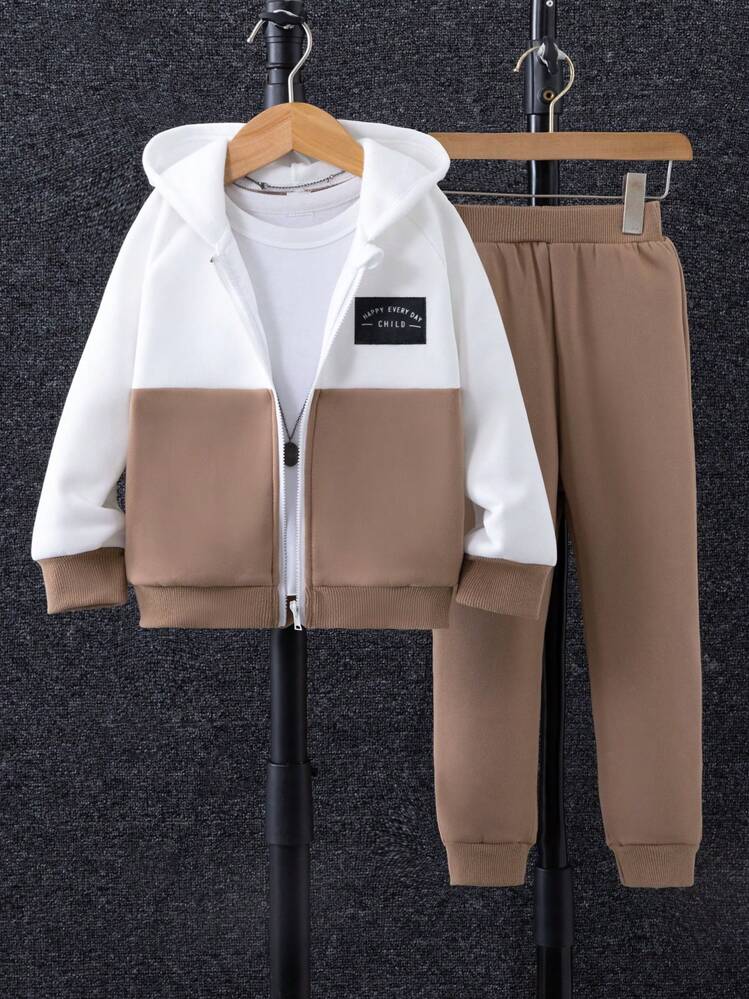 SHEIN ילד שני גוונים פרט פאטץ' אותיות רוכסן קפוצ'ון וטרנינג ללא חולצת טי - חאקי - ראה 1