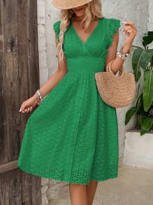 Breezaya 孔眼刺绣蝴蝶袖荷叶边下摆长裙度假海滩装女装 - 綠色 - 查看 3