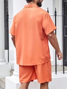 Manfinity Homme Men Plus Pocket Patched Shirt & Drawstring Waist Shorts - Orange - View 2