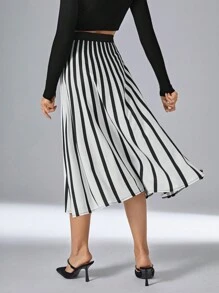 SHEIN Privé Striped Print High Waist Skirt - Black and White - View 2