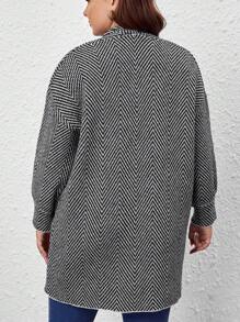 SHEIN LUNE Plus Size Chevron Pattern Drop Shoulder Cardigan - Black and White - View 2