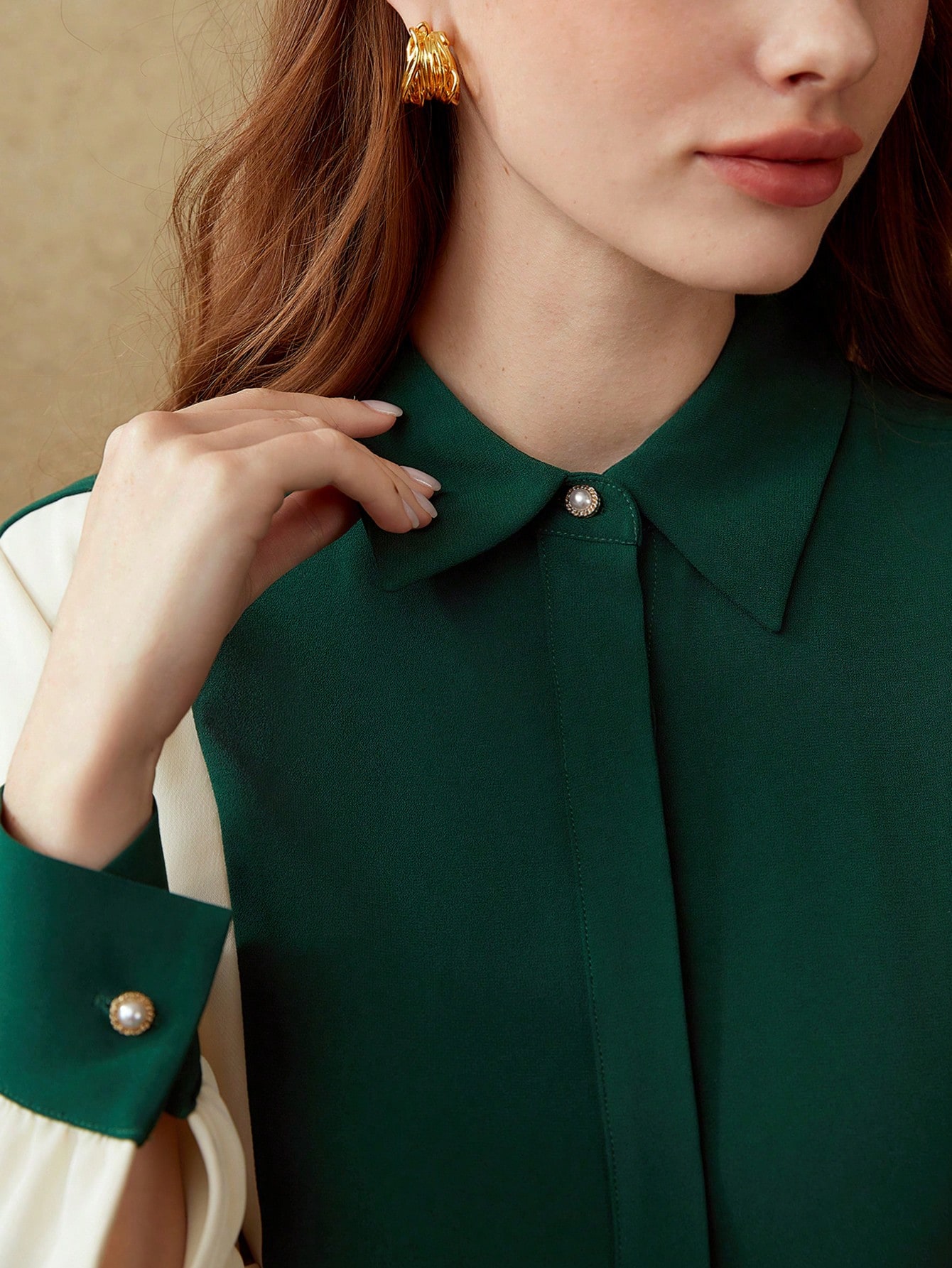 TWO-TONE BUTTON-UP SHIRT