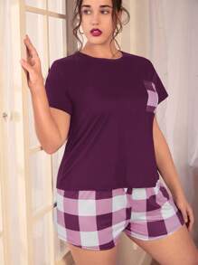 Conjunto de pijama de camiseta y pantalones cortos con bolsillo y parche de estampado a cuadros búfalo talla grande