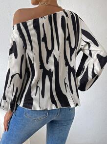 SHEIN LUNE Graphic Print Asymmetrical Neck Lantern Sleeve Blouse